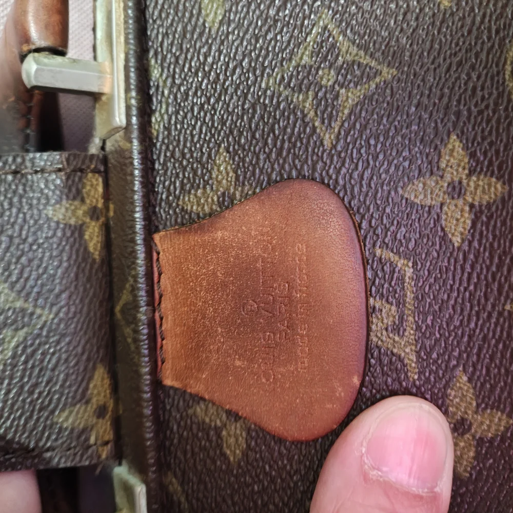 Louis Vuitton Brown Monogram Men's Briefcase - Picture 3 of 15
